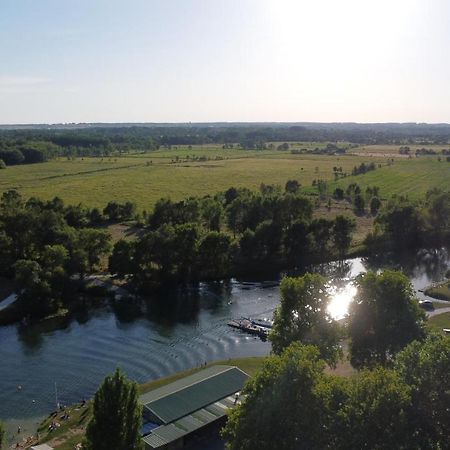 Camping Belle Riviere Chaniers Eksteriør billede