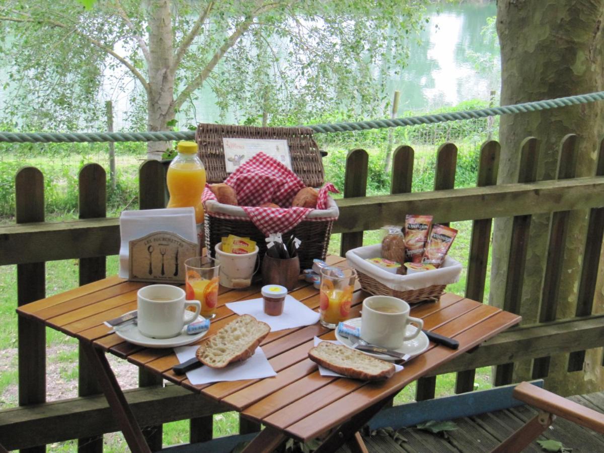 Camping Belle Riviere Chaniers Eksteriør billede