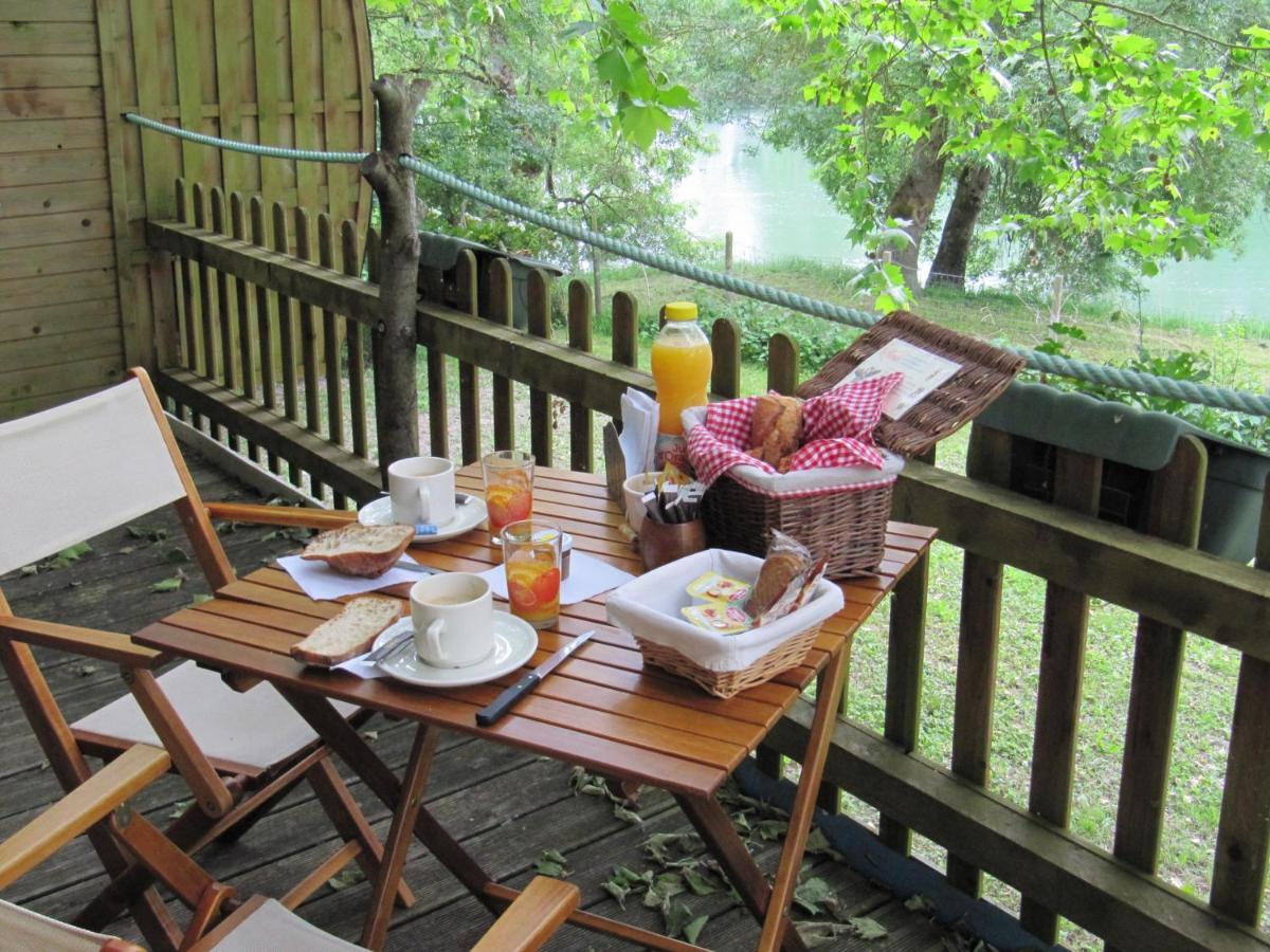 Camping Belle Riviere Chaniers Eksteriør billede