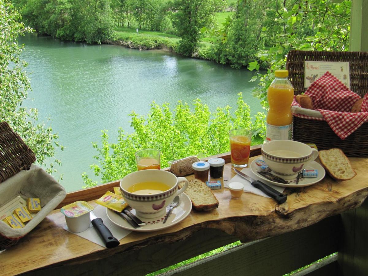 Camping Belle Riviere Chaniers Eksteriør billede