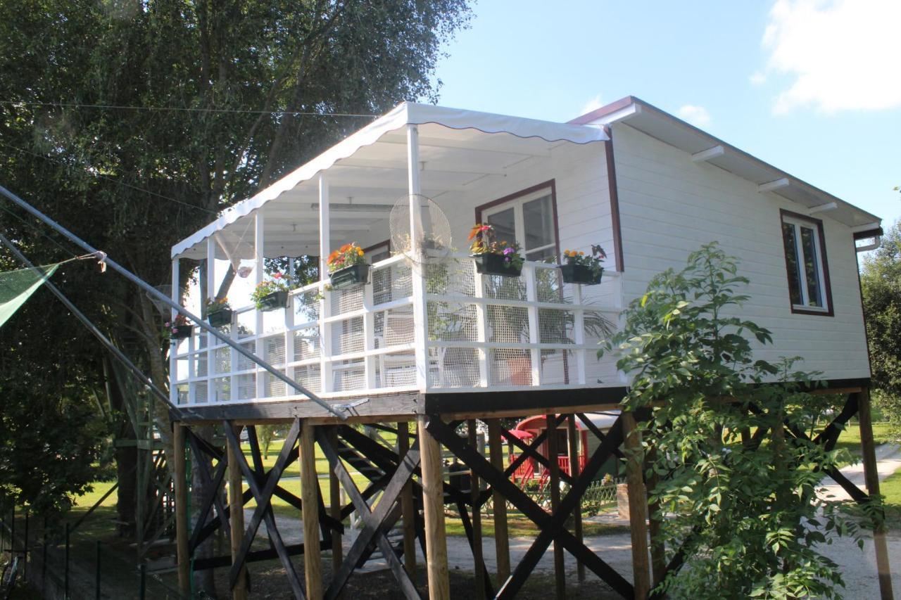 Camping Belle Riviere Chaniers Eksteriør billede