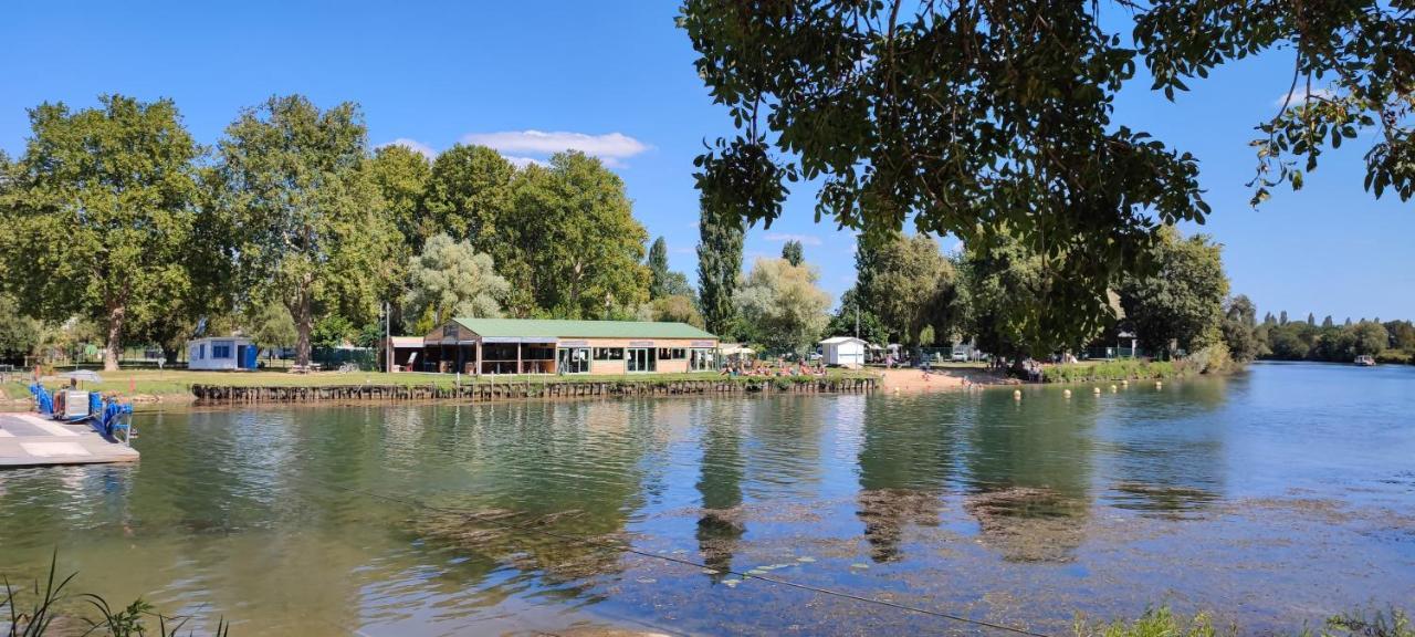 Camping Belle Riviere Chaniers Eksteriør billede