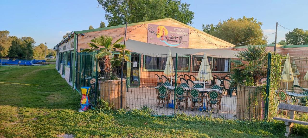 Camping Belle Riviere Chaniers Eksteriør billede