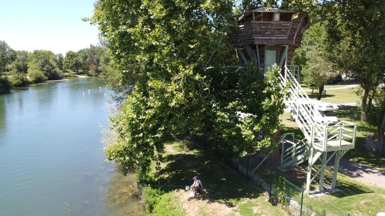 Camping Belle Riviere Chaniers Eksteriør billede